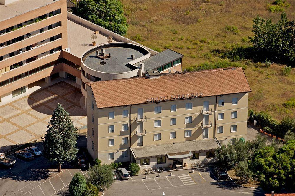 Hotel Tirrenus Perugia Exterior foto